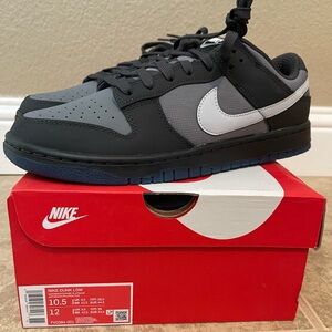 Nike Dunk Low Anthracite 10 1/2 M